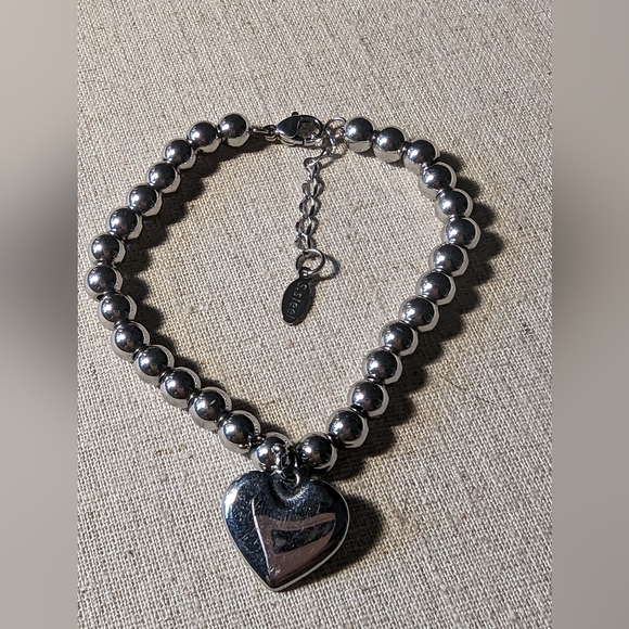 Silver beads Bracelet with "B" Heart Pendant - Picture 6 of 6